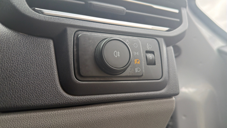 Ford Transit Custom E-320 L1 Rwd 100kW 65kWh H1 Van Limited Auto